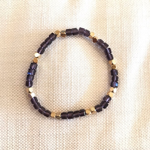 Beautiful 4pc bracelet set - Picture 6 of 8